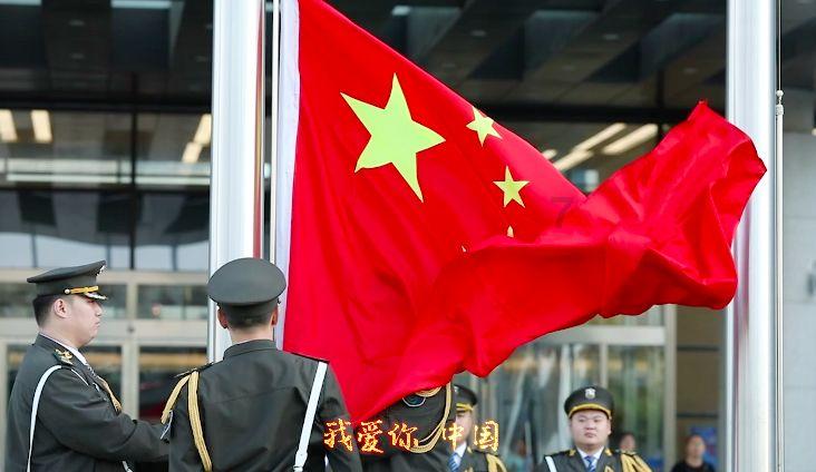 点燃的炸弹人